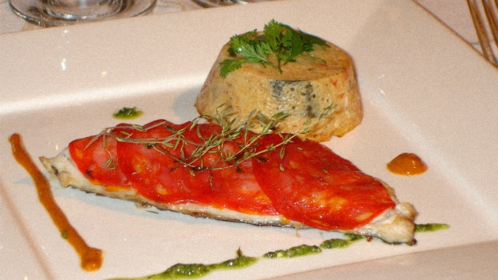 Recette : Filet de Daurade Rôti en Ecailles de Chorizo et Flan de Légumes