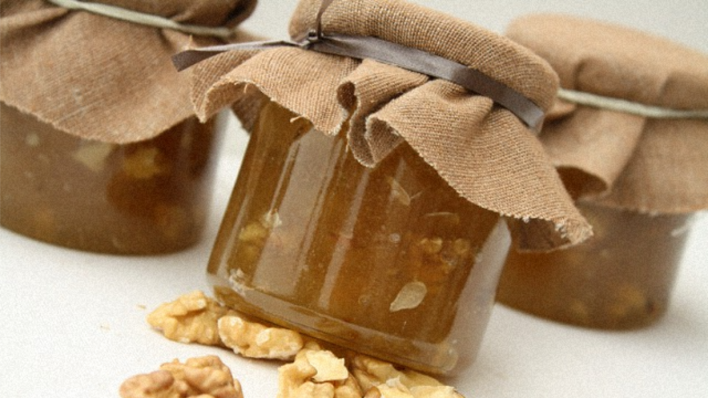 Recette : Confiture de Pastèque Gigérine aux Noix Confiture de Pastèque Gigérine aux Noix