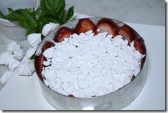 fraisier basilic meringue