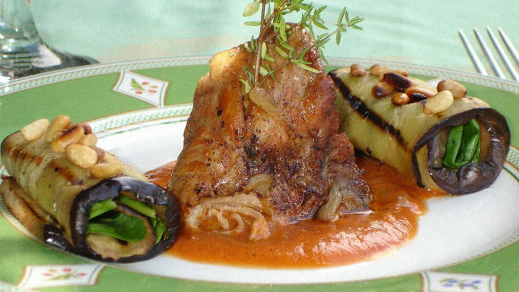 Recette : Jarret de Veau Confit à la Cannelle et Aubergines Farcies aux Epinards