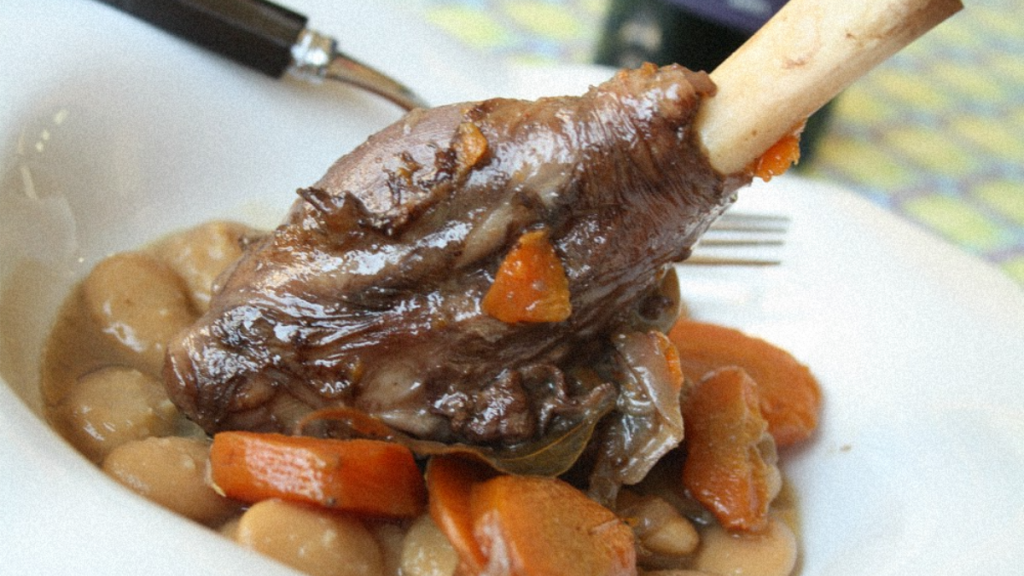 Recette : Souris d'Agneau Braisée au Vin Rouge