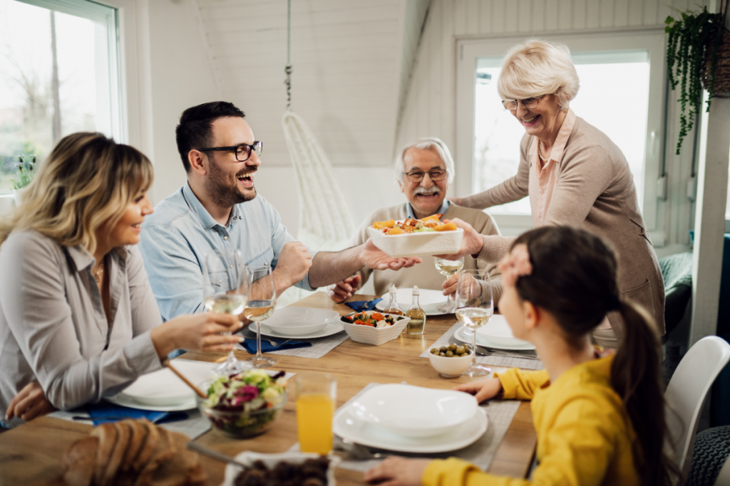 Tables de collectivité pour grands repas familiaux : comment choisir ?