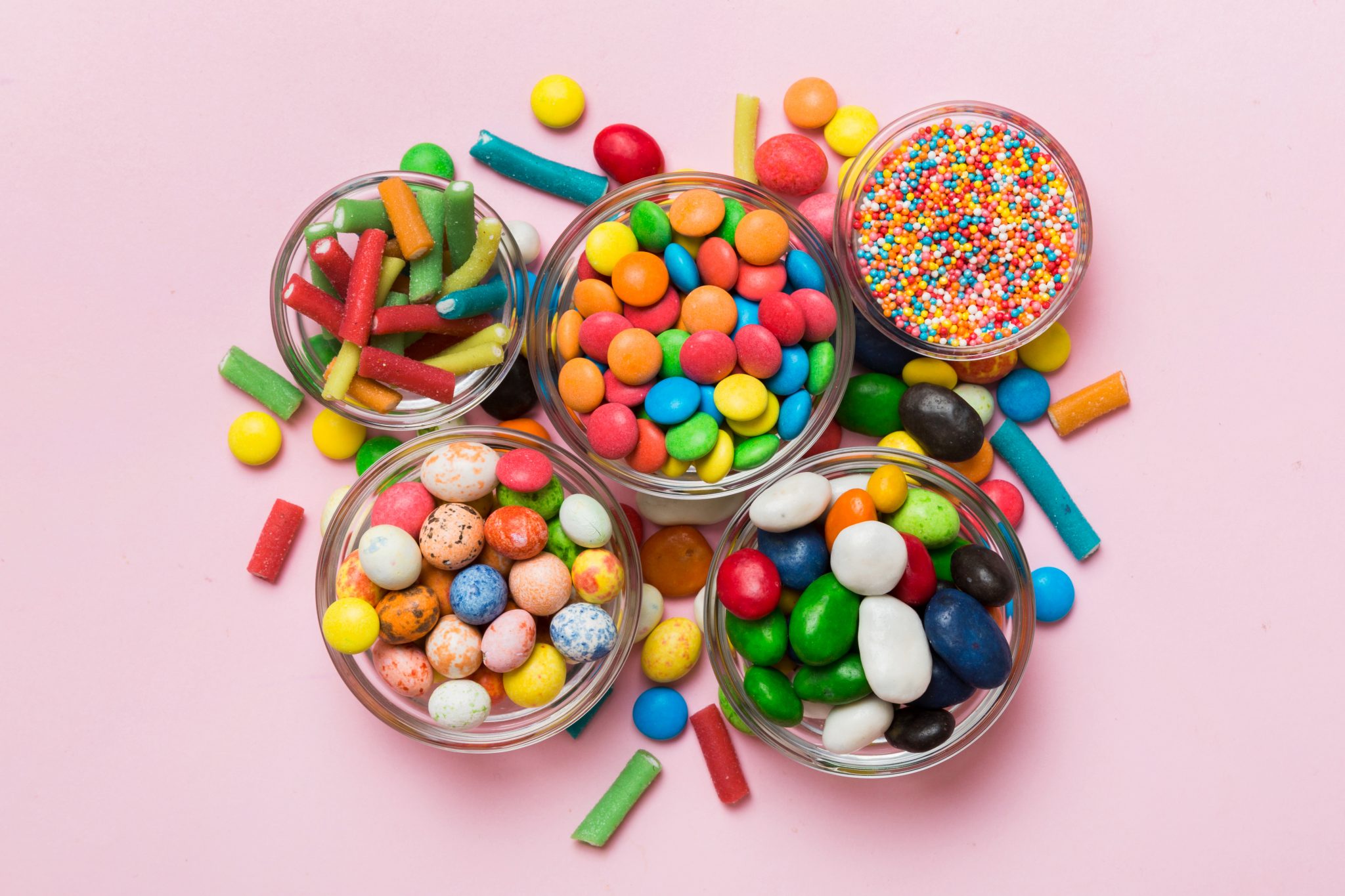 Bonbons et textures : pourquoi on aime autant mâcher, croquer ou sucer ?