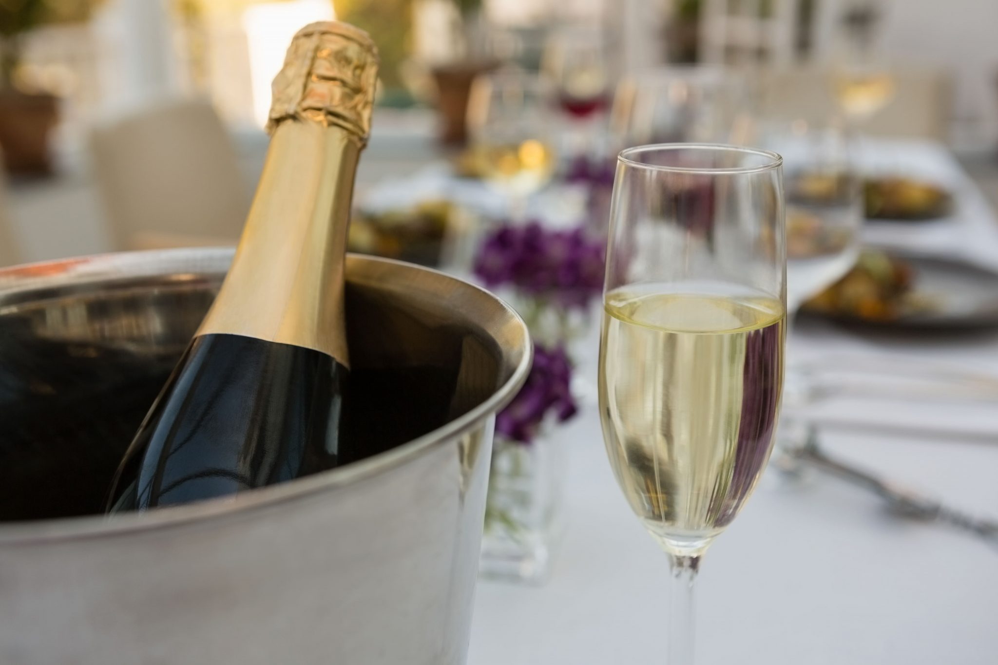 Comment bien choisir un champagne à offrir selon le profil